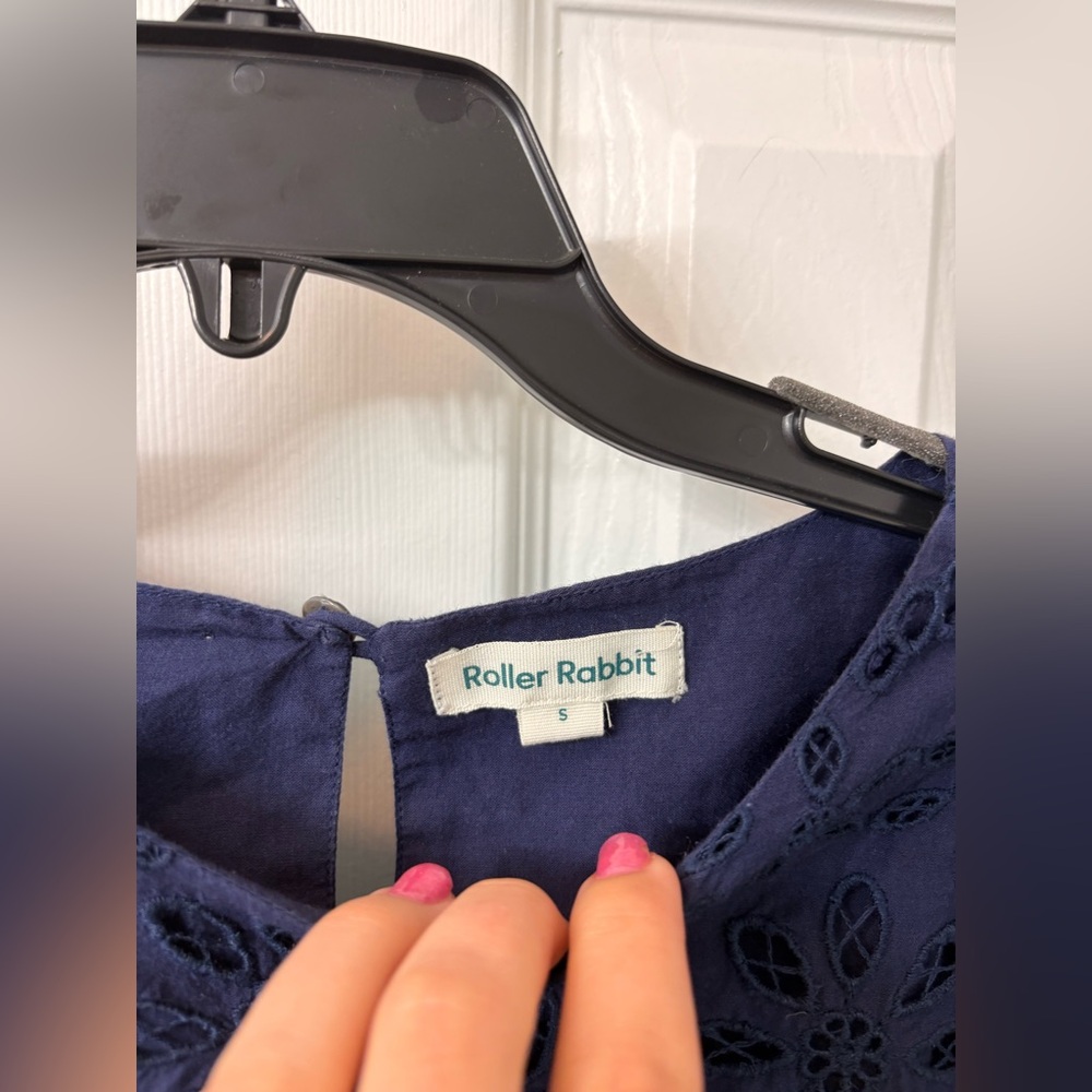 Roller Rabbit blouse - Picture 2 of 4